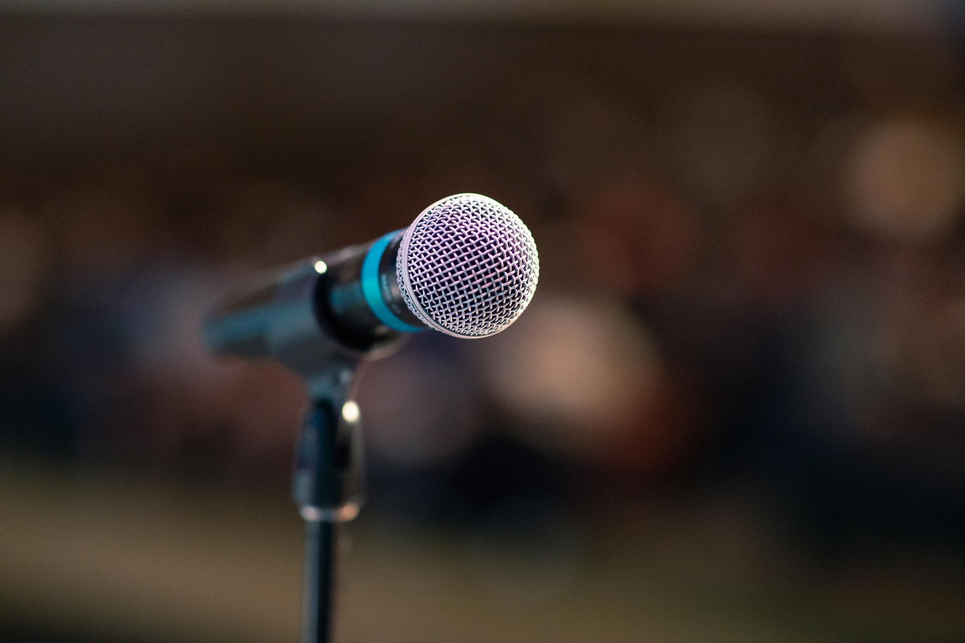 How to Find a Public Speaking Coach